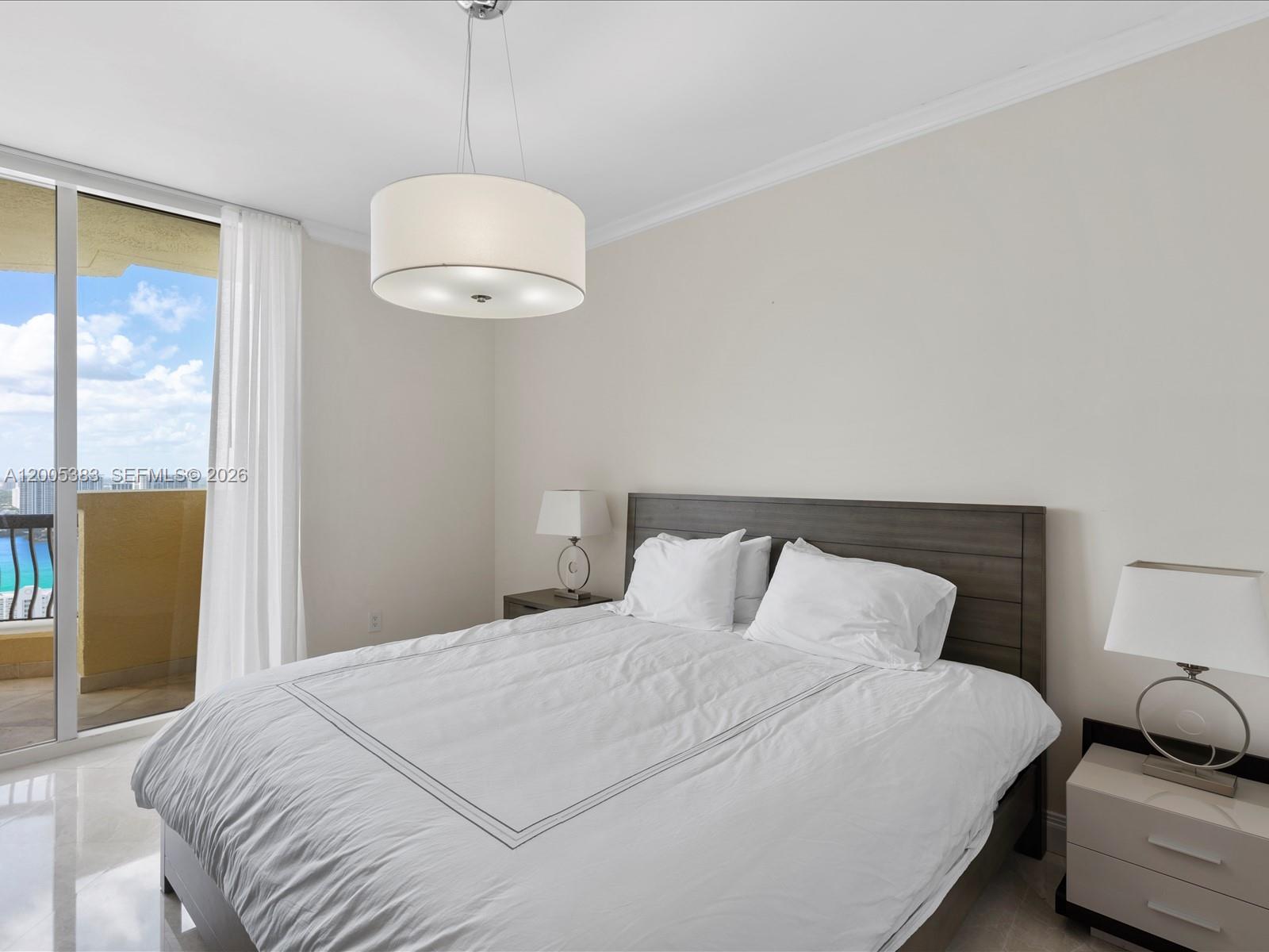 17875 Collins Ave #3305 Sunny Isles Beach, FL 33160