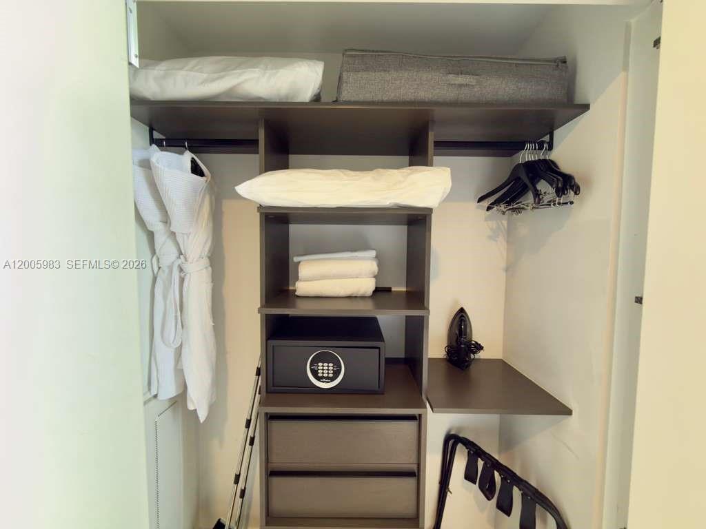 image The Elser Hotel & Residences8