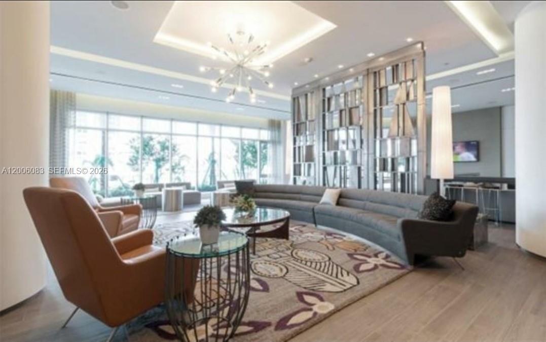 17111 Biscayne Blvd #909 North Miami Beach, FL 33160