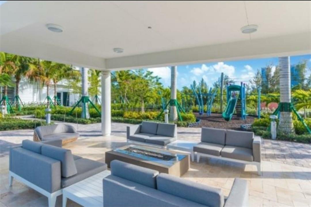 17111 Biscayne Blvd #909 North Miami Beach, FL 33160