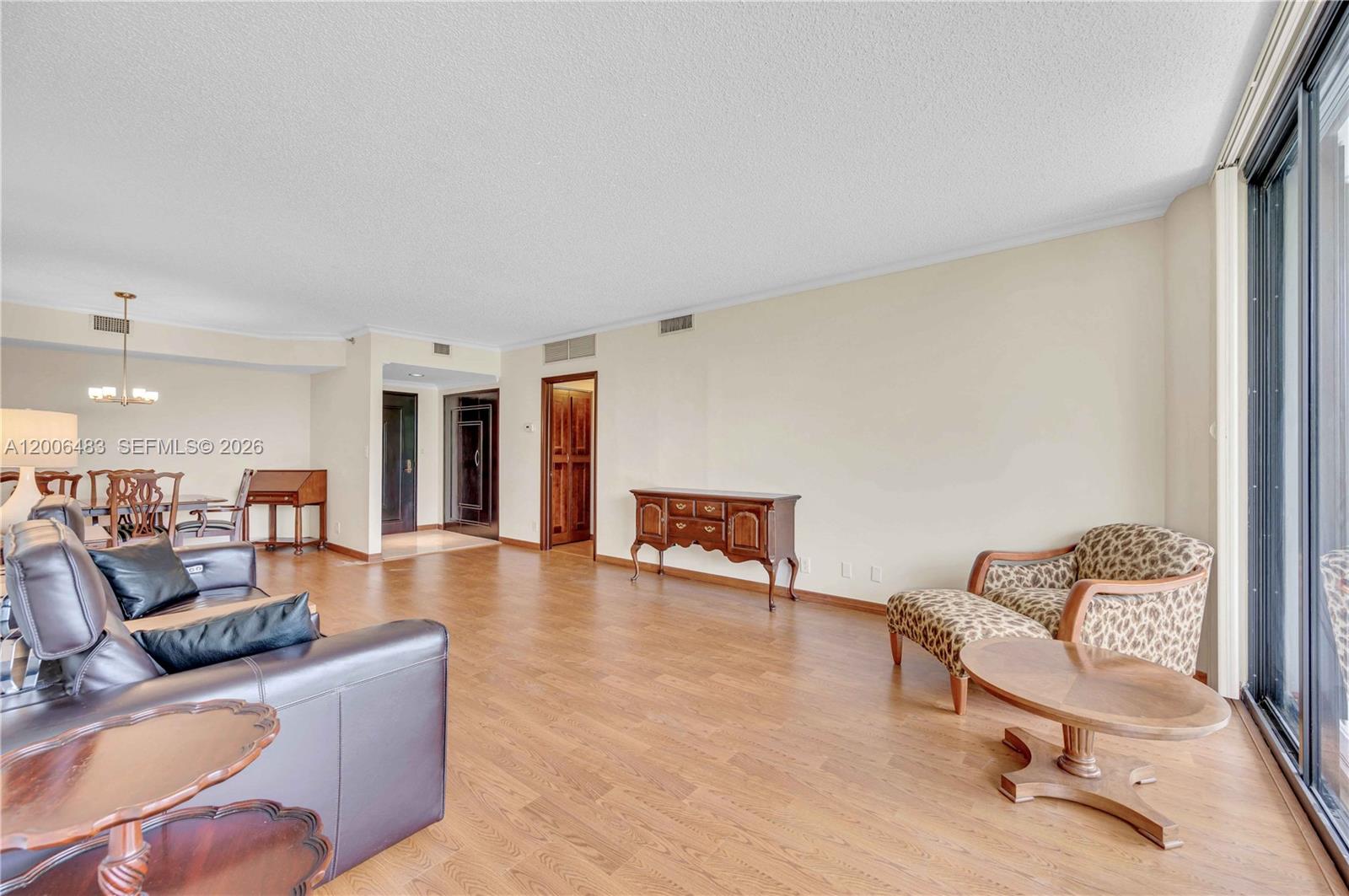 2800 Island Blvd #603 Aventura, FL 33160