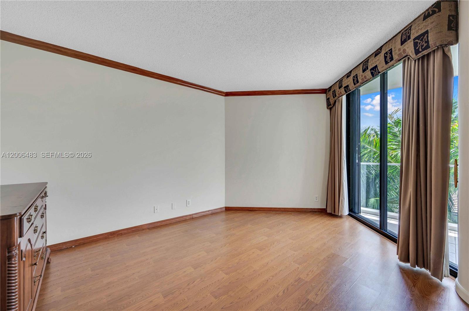 2800 Island Blvd #603 Aventura, FL 33160