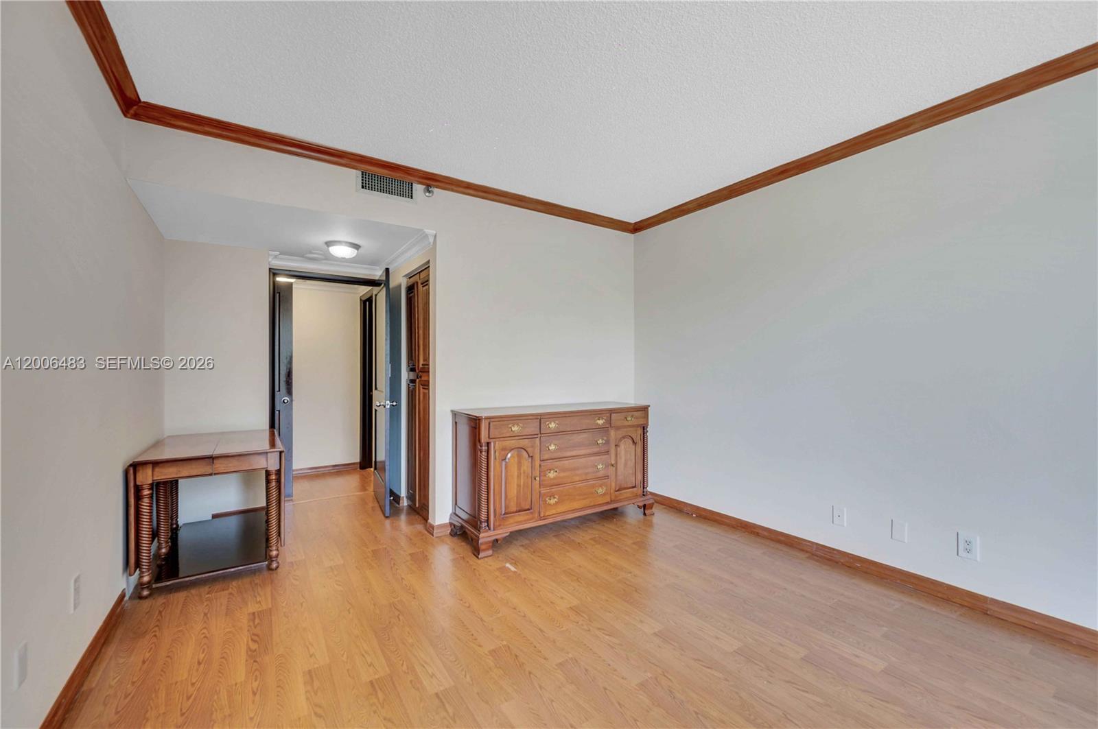 2800 Island Blvd #603 Aventura, FL 33160