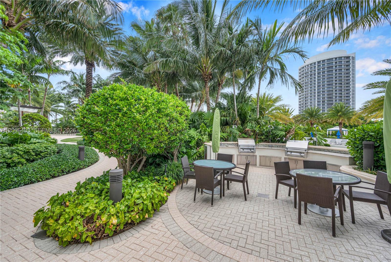 2800 Island Blvd #603 Aventura, FL 33160