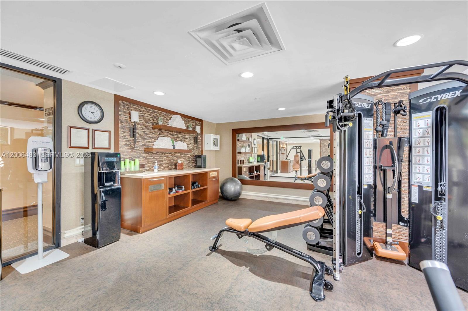 2800 Island Blvd #603 Aventura, FL 33160