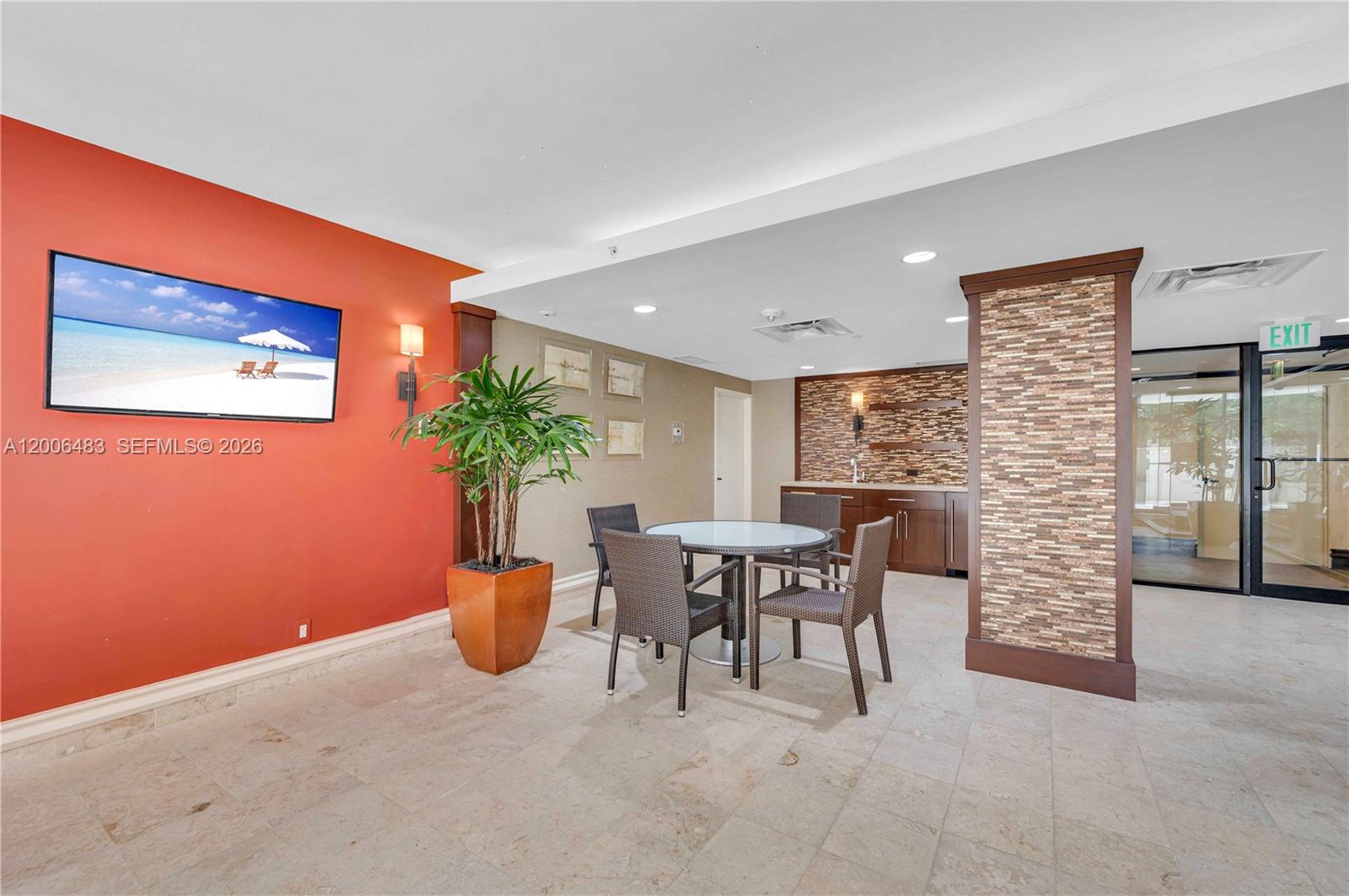 2800 Island Blvd #603 Aventura, FL 33160