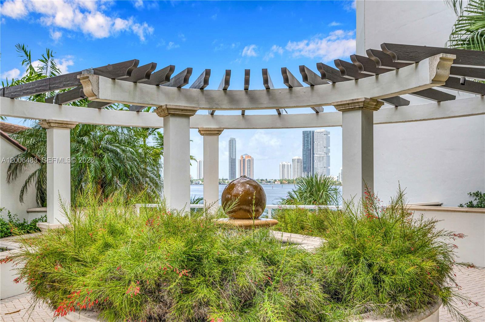 2800 Island Blvd #603 Aventura, FL 33160