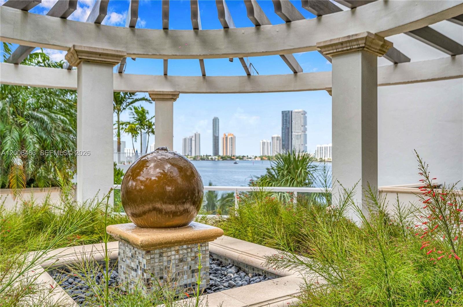 2800 Island Blvd #603 Aventura, FL 33160
