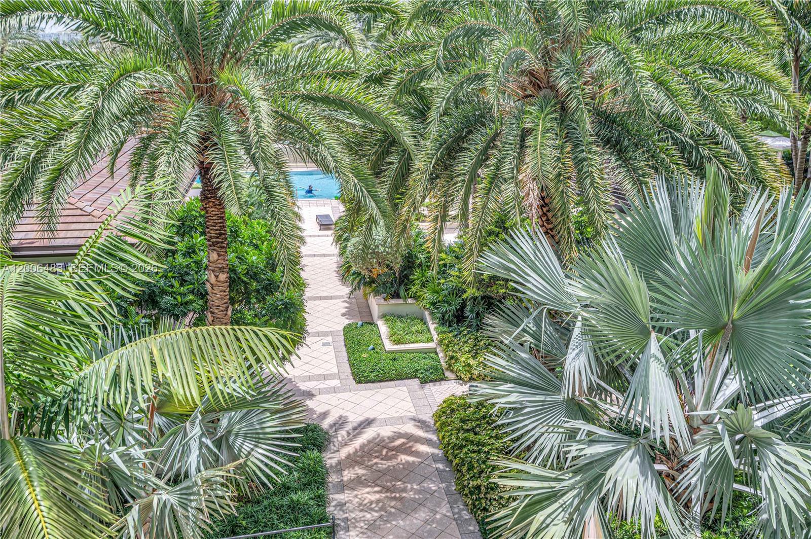 2800 Island Blvd #603 Aventura, FL 33160