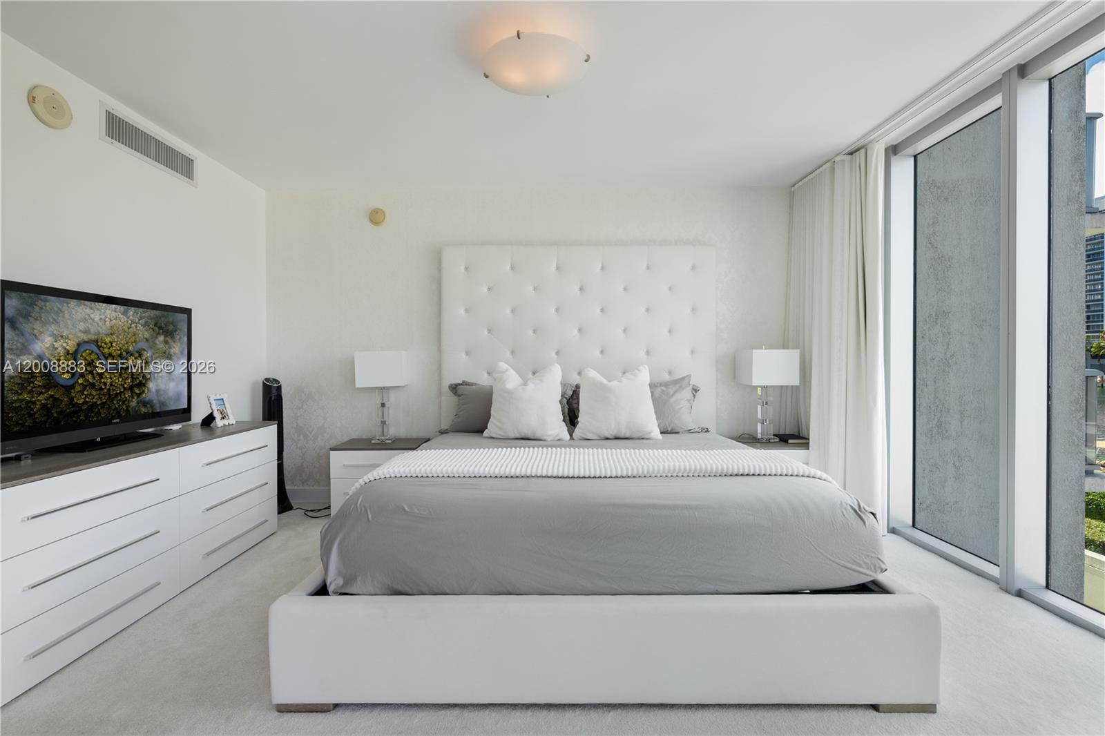 image Eloquence on the Bay21