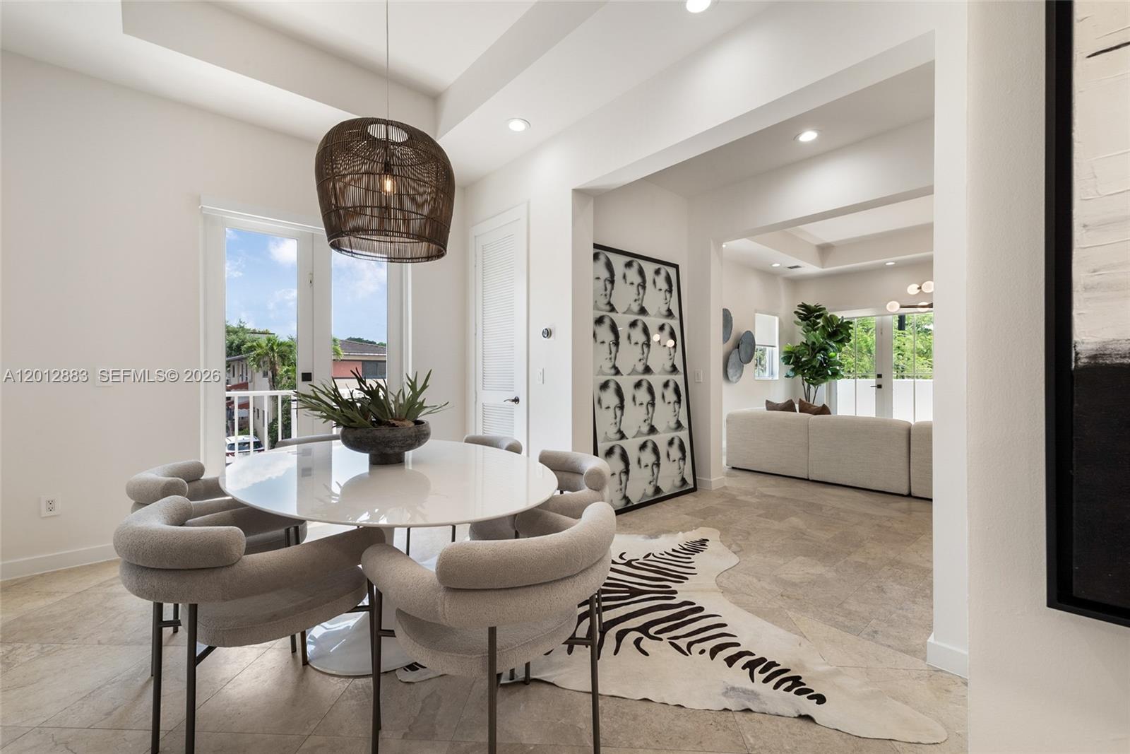 349 Madeira Ave #349 Coral Gables, FL 33134