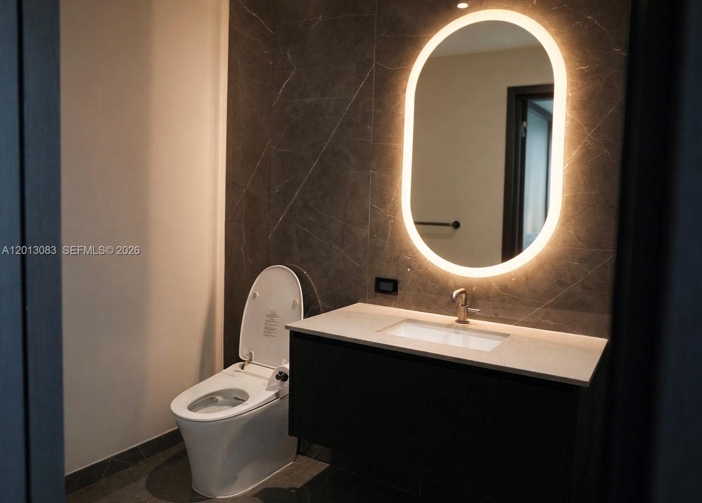 20 NE 11st St #3403B Miami, FL 33132