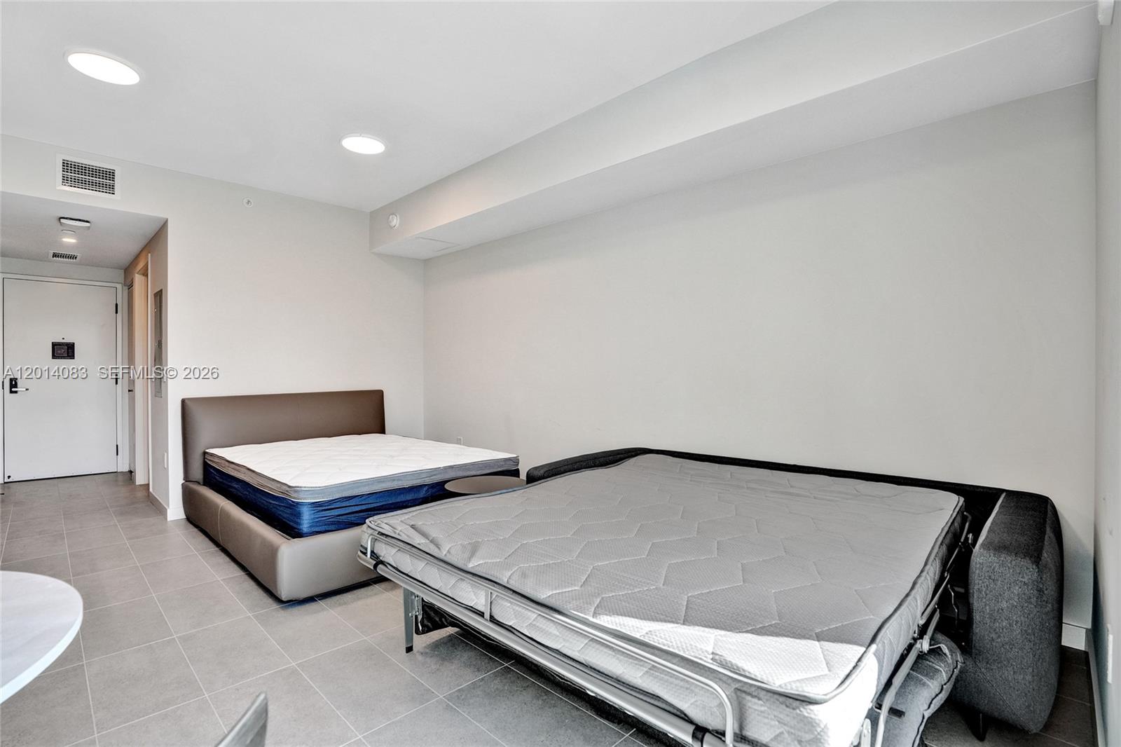 image 501 FIRST Residences28