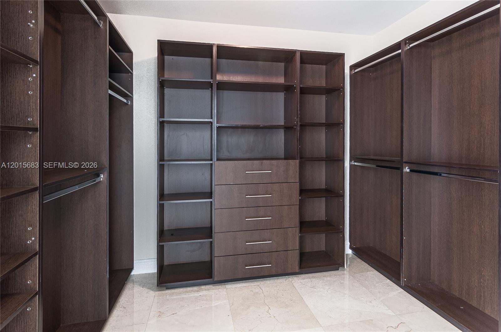 Undisclosed Address Aventura, FL 33160