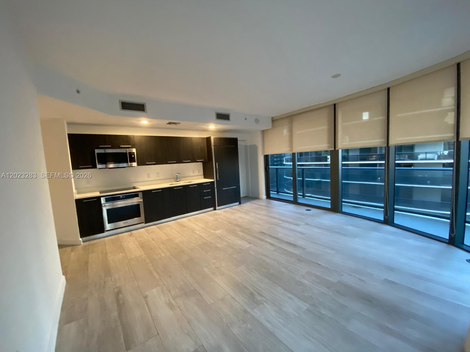 image Brickell Heights West3