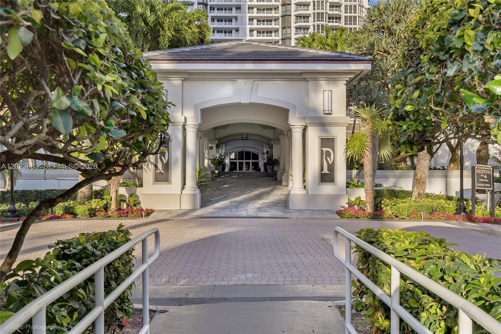 21205 Yacht Clb Dr #701 Aventura, FL 33180