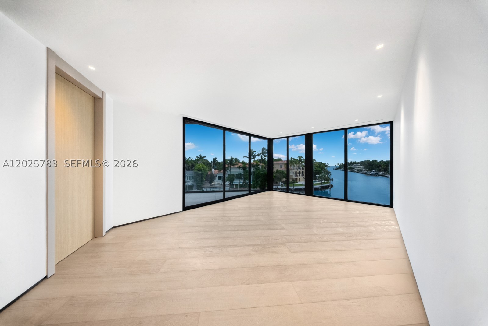 6941 Sunrise Ct Coral Gables, FL 33133