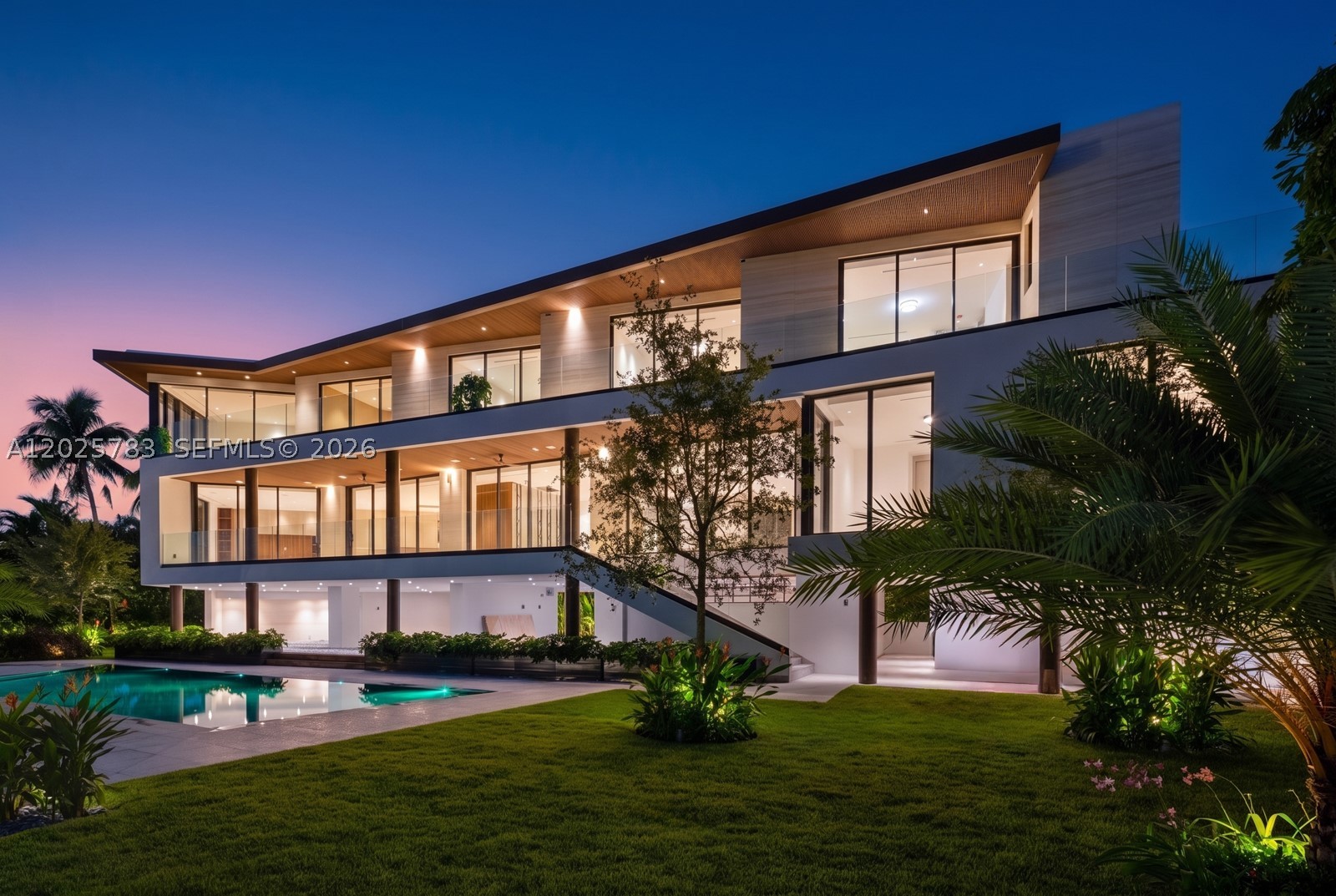 6941 Sunrise Ct Coral Gables, FL 33133