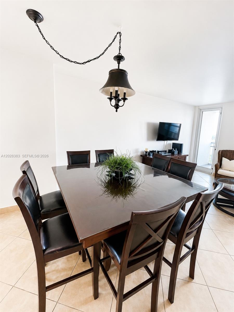 100 Lincoln Rd #602 Miami Beach, FL 33139