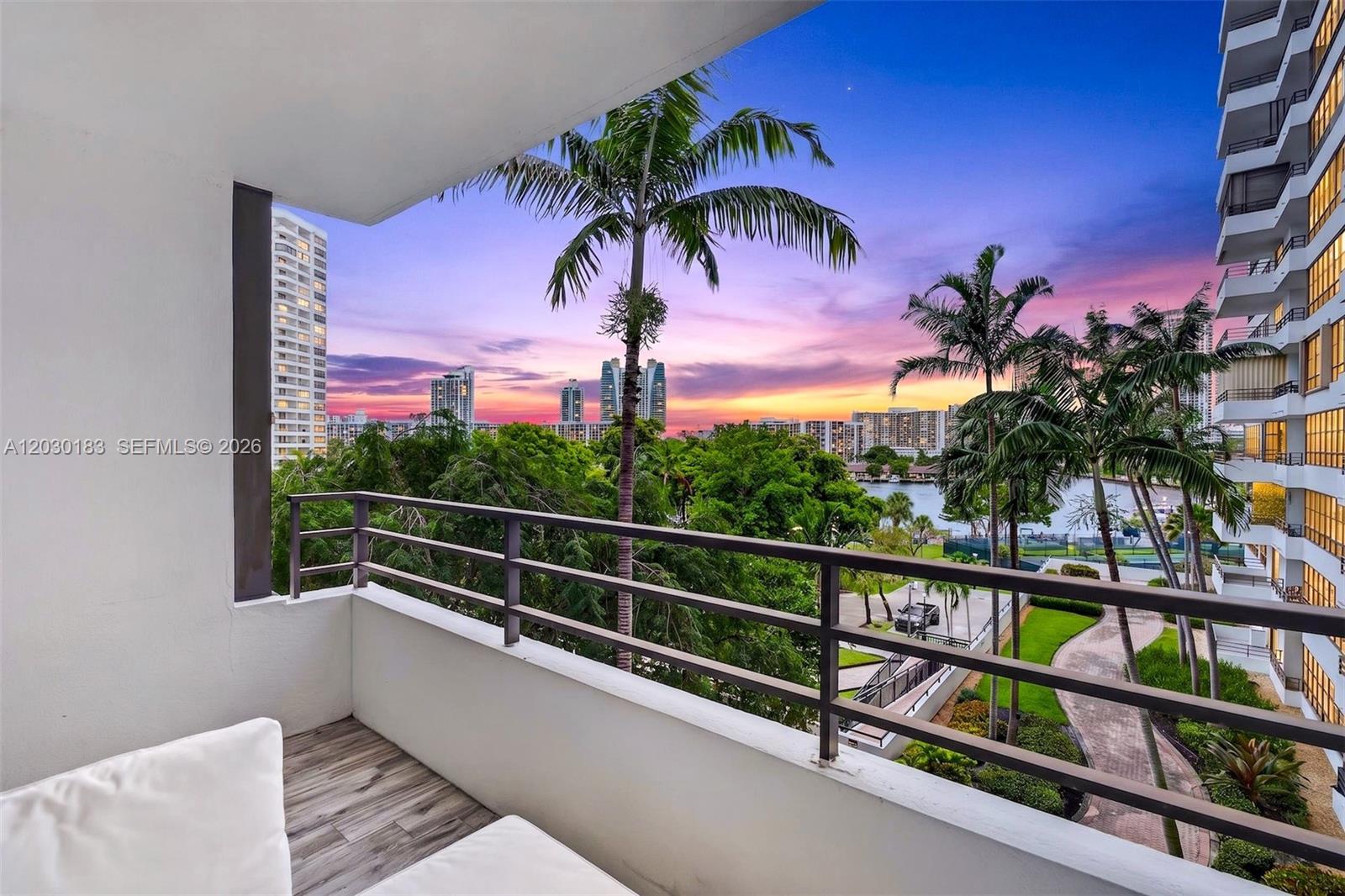 500 Three Iss Blvd #201