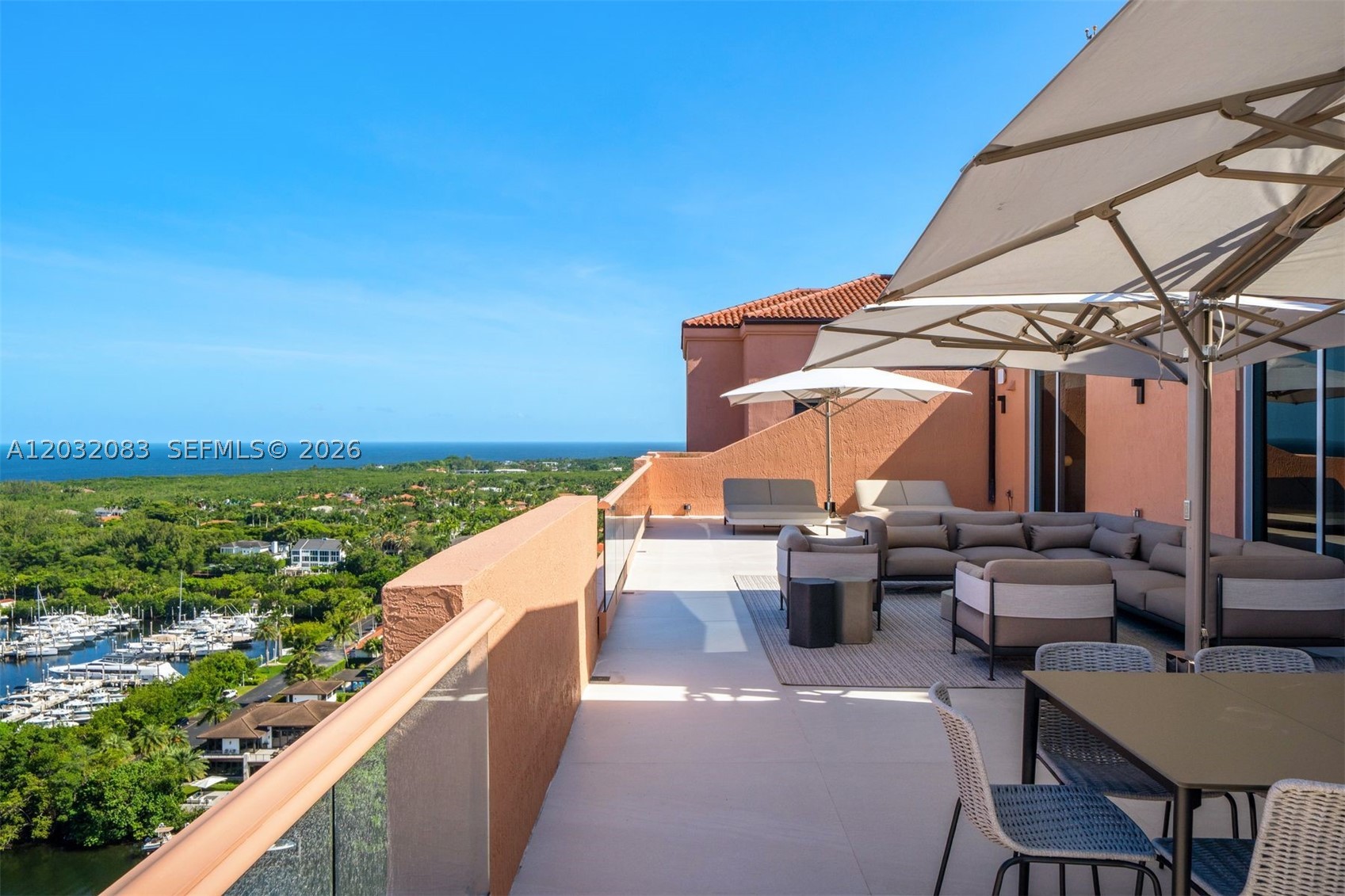 60 Edgewater Dr #TS-D Coral Gables, FL 33133