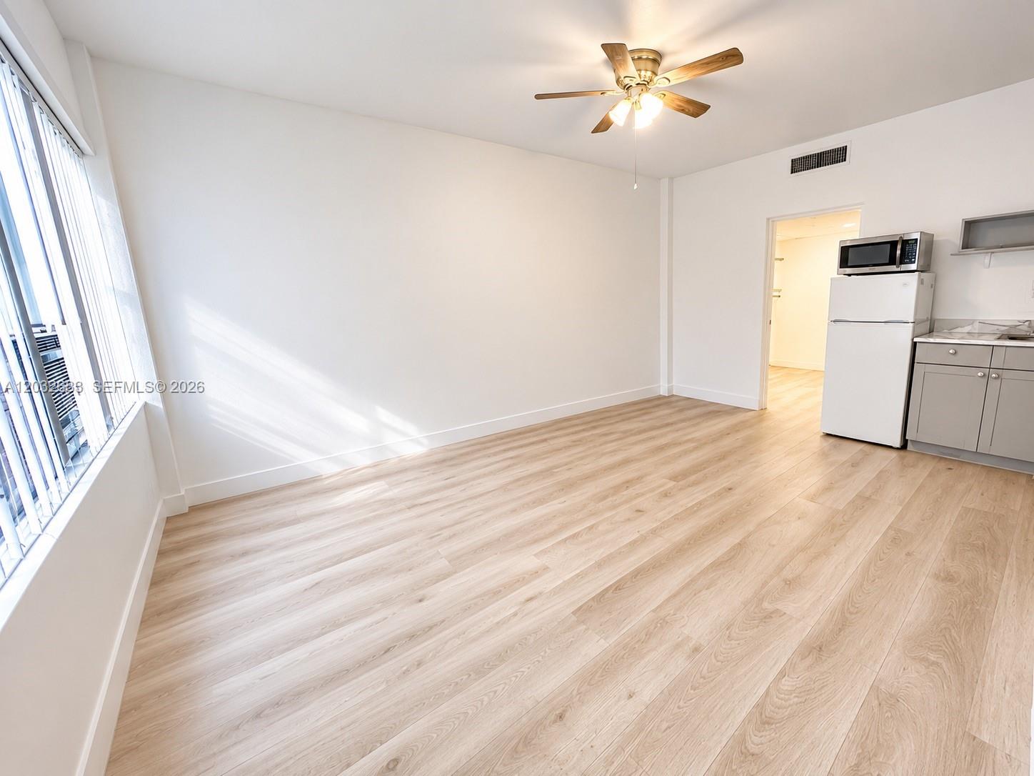 26 Diplomat Pkwy #2263 Hallandale Beach, FL 33009