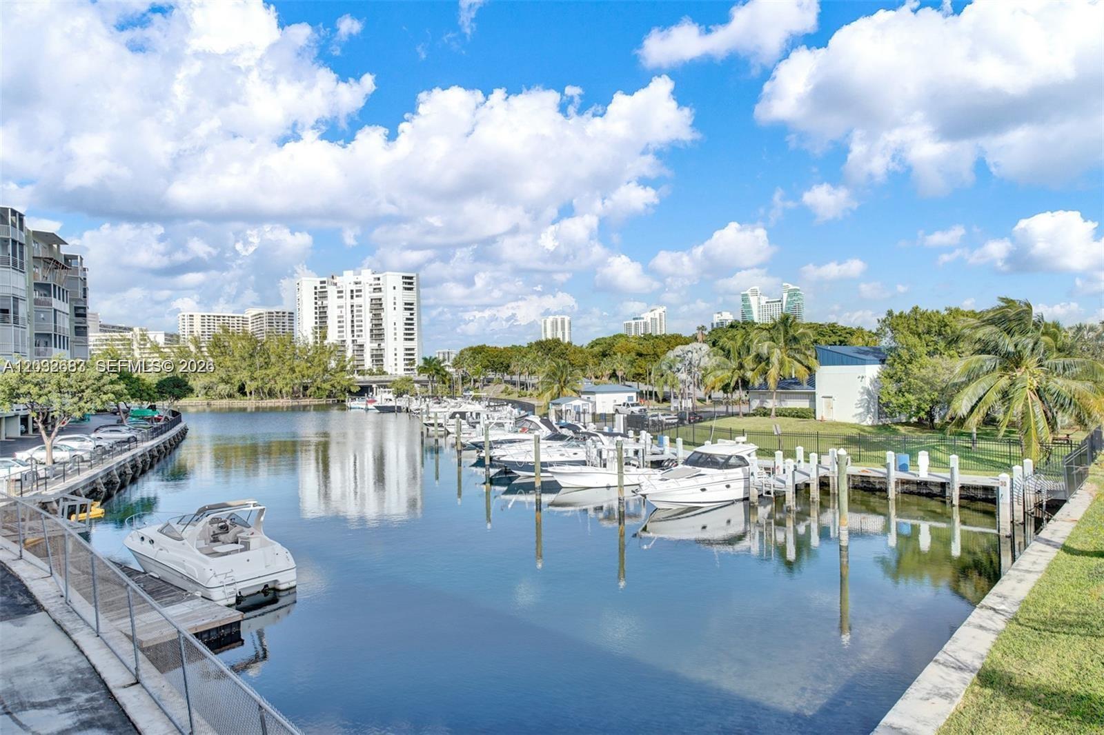 26 Diplomat Pkwy #2263 Hallandale Beach, FL 33009