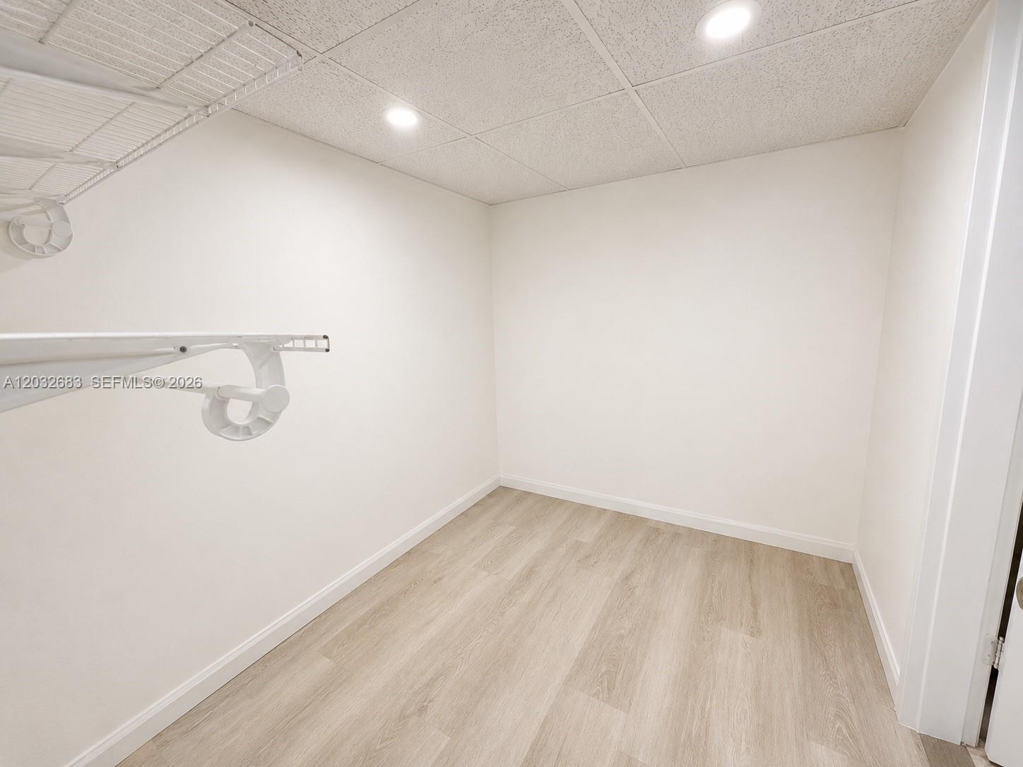 26 Diplomat Pkwy #2263 Hallandale Beach, FL 33009