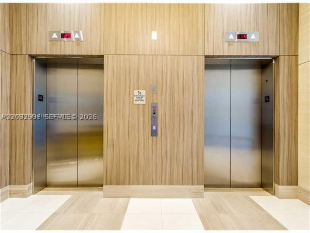 image Nine at Mary Brickell Village21