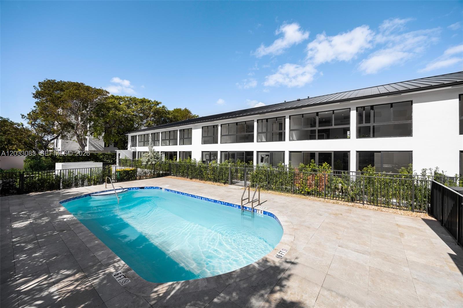 202 Sunrise #202B Key Biscayne, FL 33149