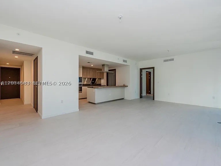 image Brickell Flatiron14