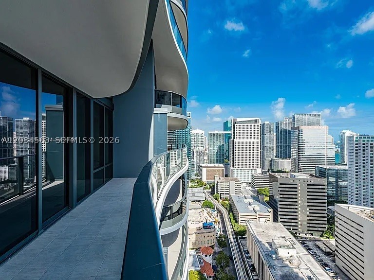image Brickell Flatiron2