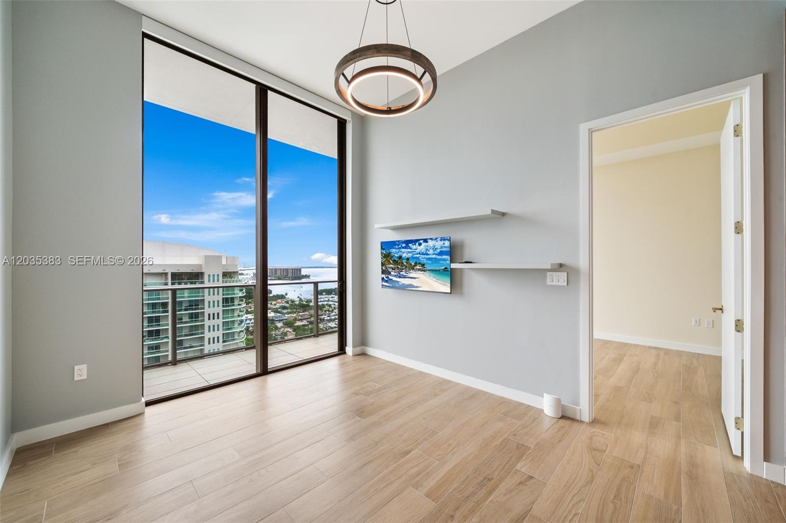 2655 S Bayshore #1906 Coconut Grove, FL 33133