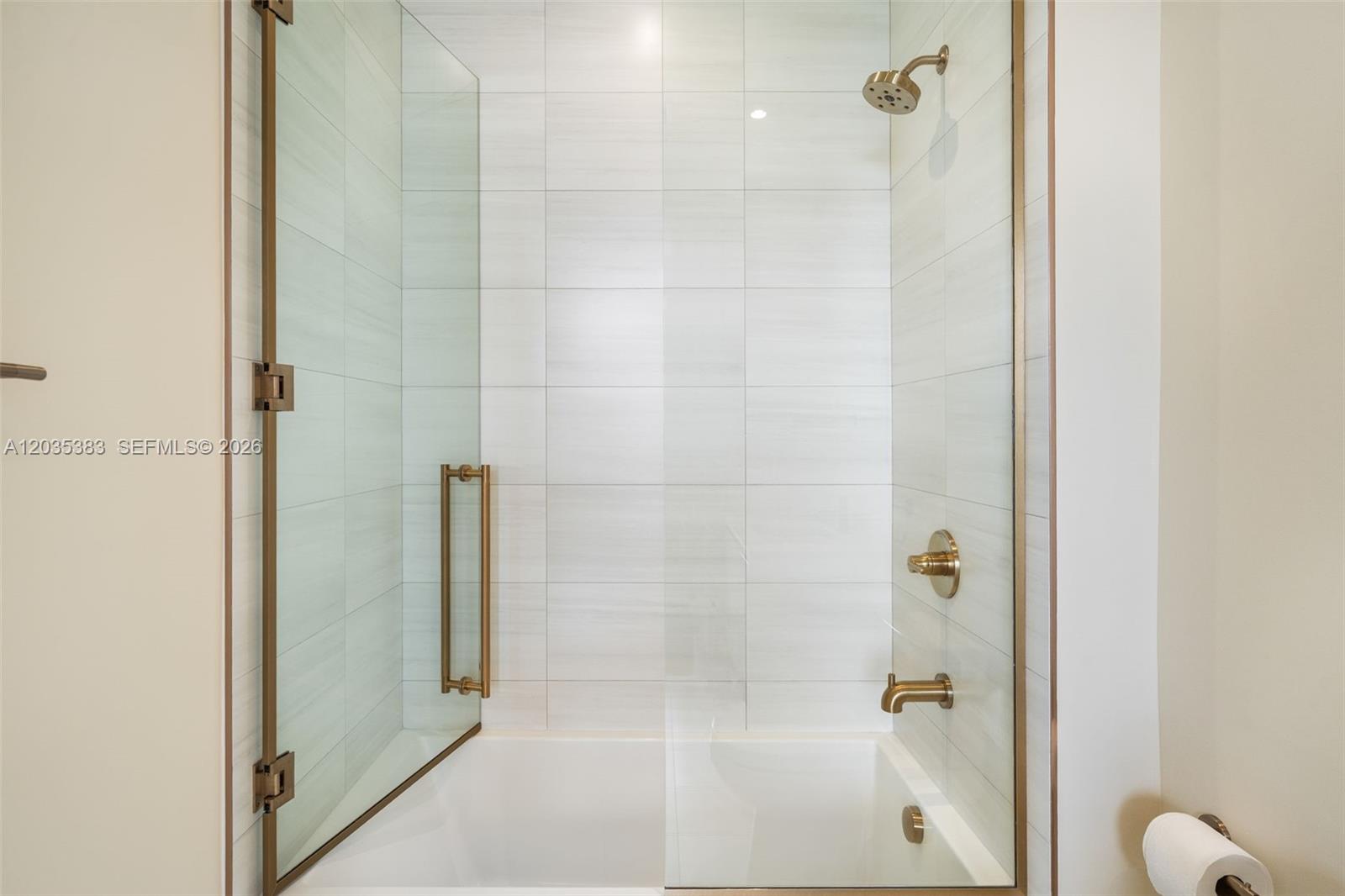2655 S Bayshore #1906 Coconut Grove, FL 33133