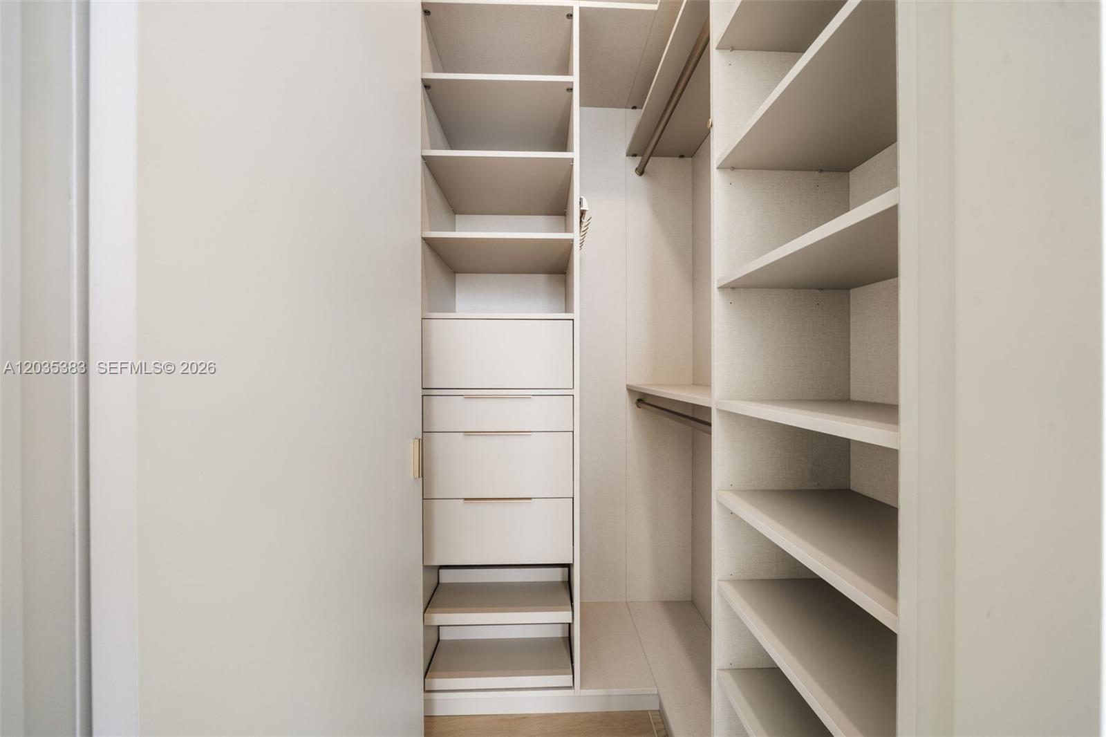 2655 S Bayshore #1906 Coconut Grove, FL 33133