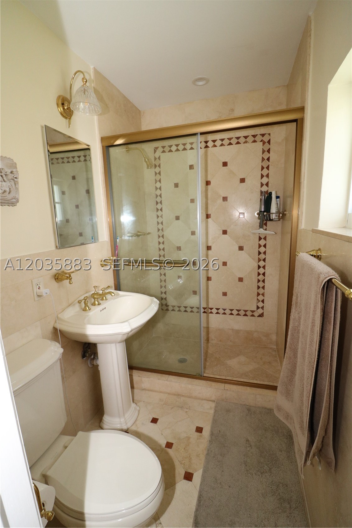 6160 SW 84th St South Miami, FL 33143