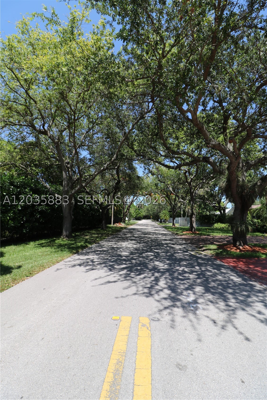6160 SW 84th St South Miami, FL 33143