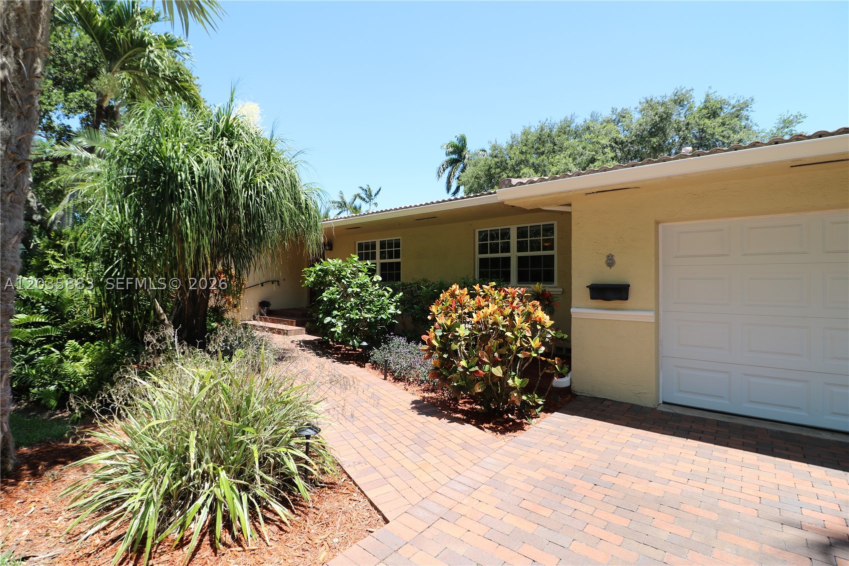 6160 SW 84th St South Miami, FL 33143