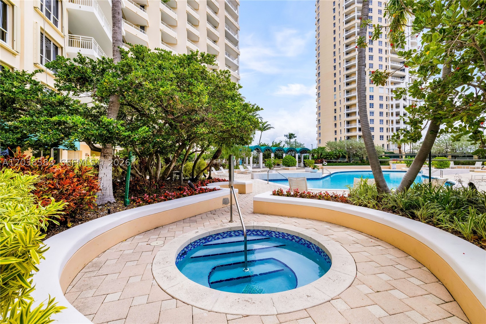 888 Brickell Key Dr #1010 Miami, FL 33131