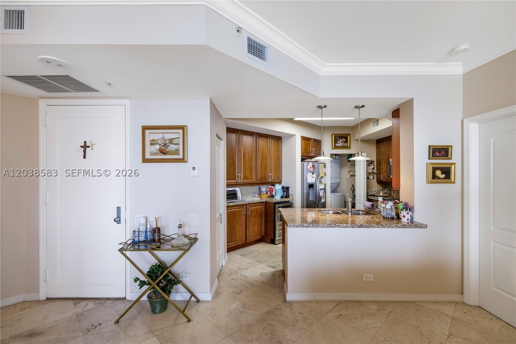 888 Brickell Key Dr #1010 Miami, FL 33131