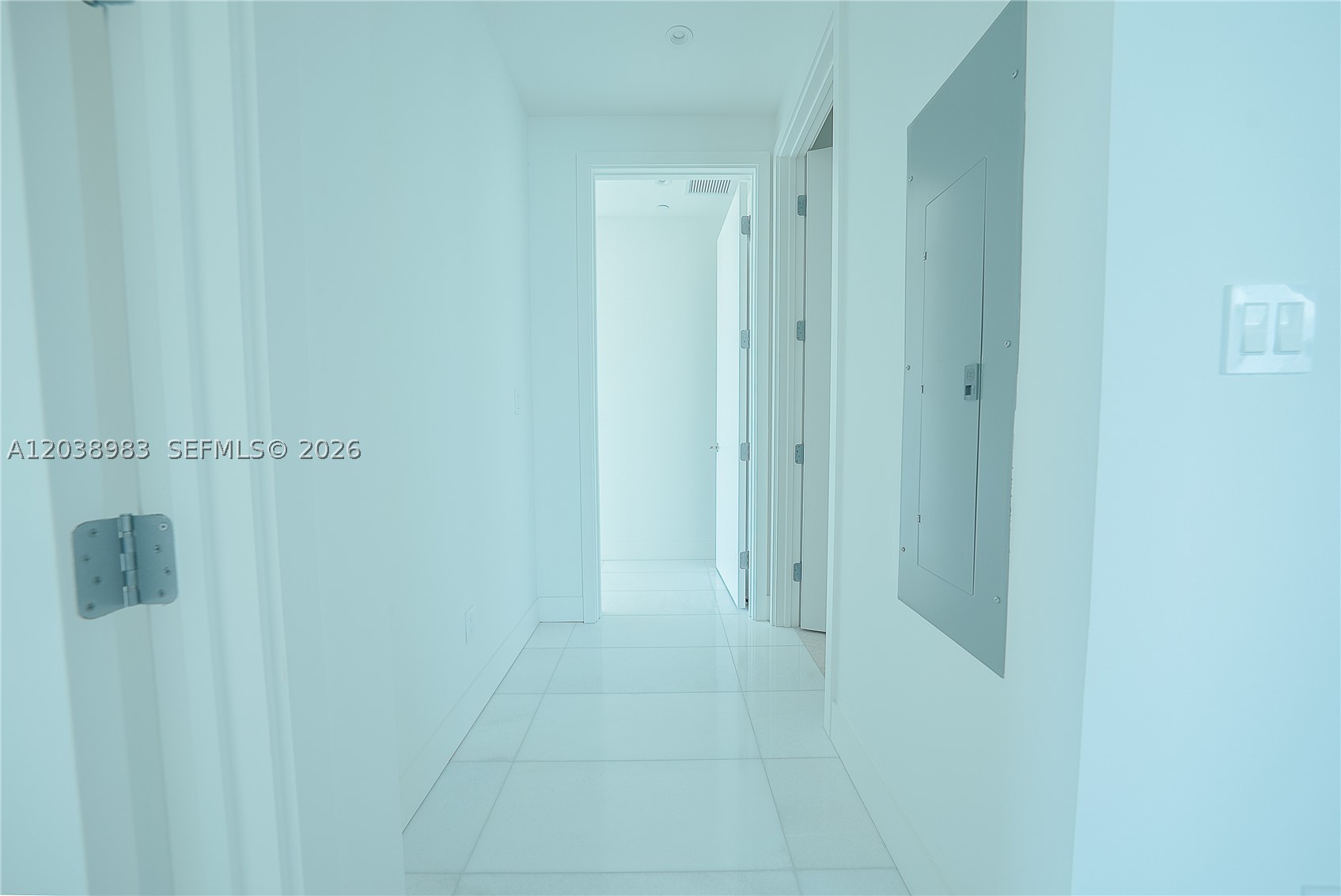 175 SE 25th Rd #2703 Miami, FL 33129