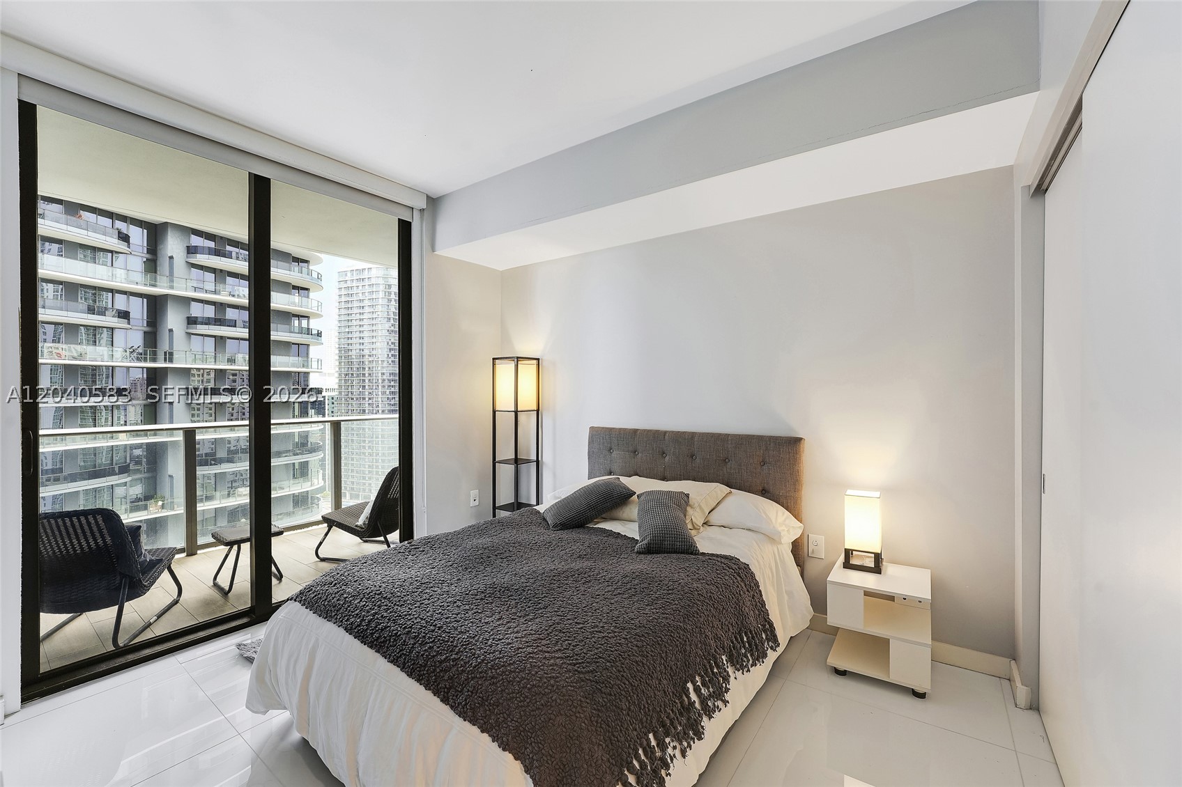 image 1010 Brickell12