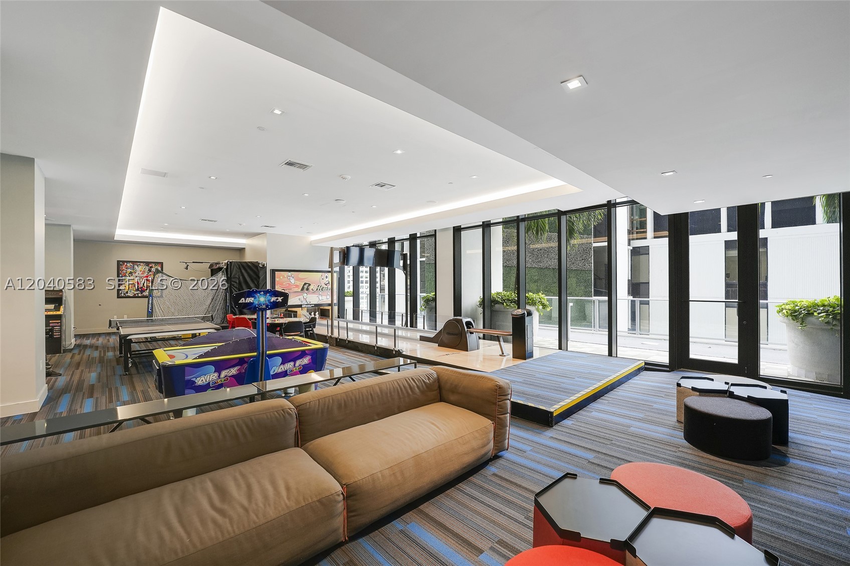 image 1010 Brickell15