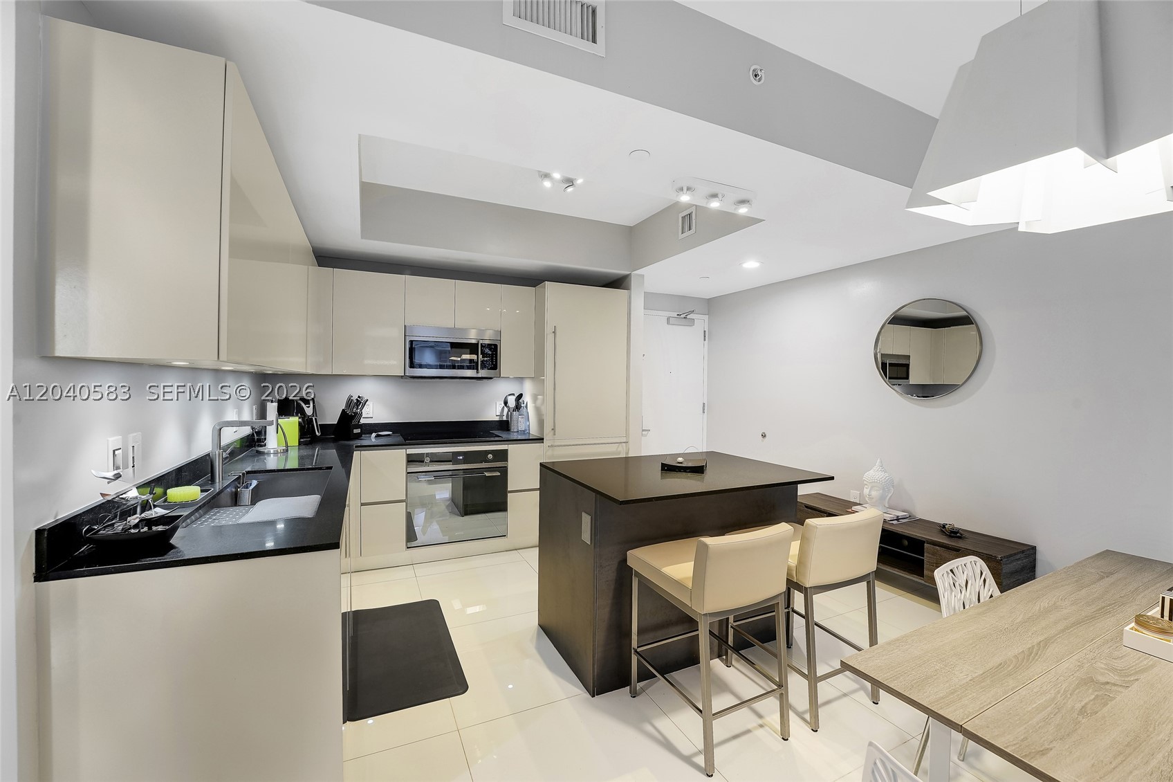 image 1010 Brickell7
