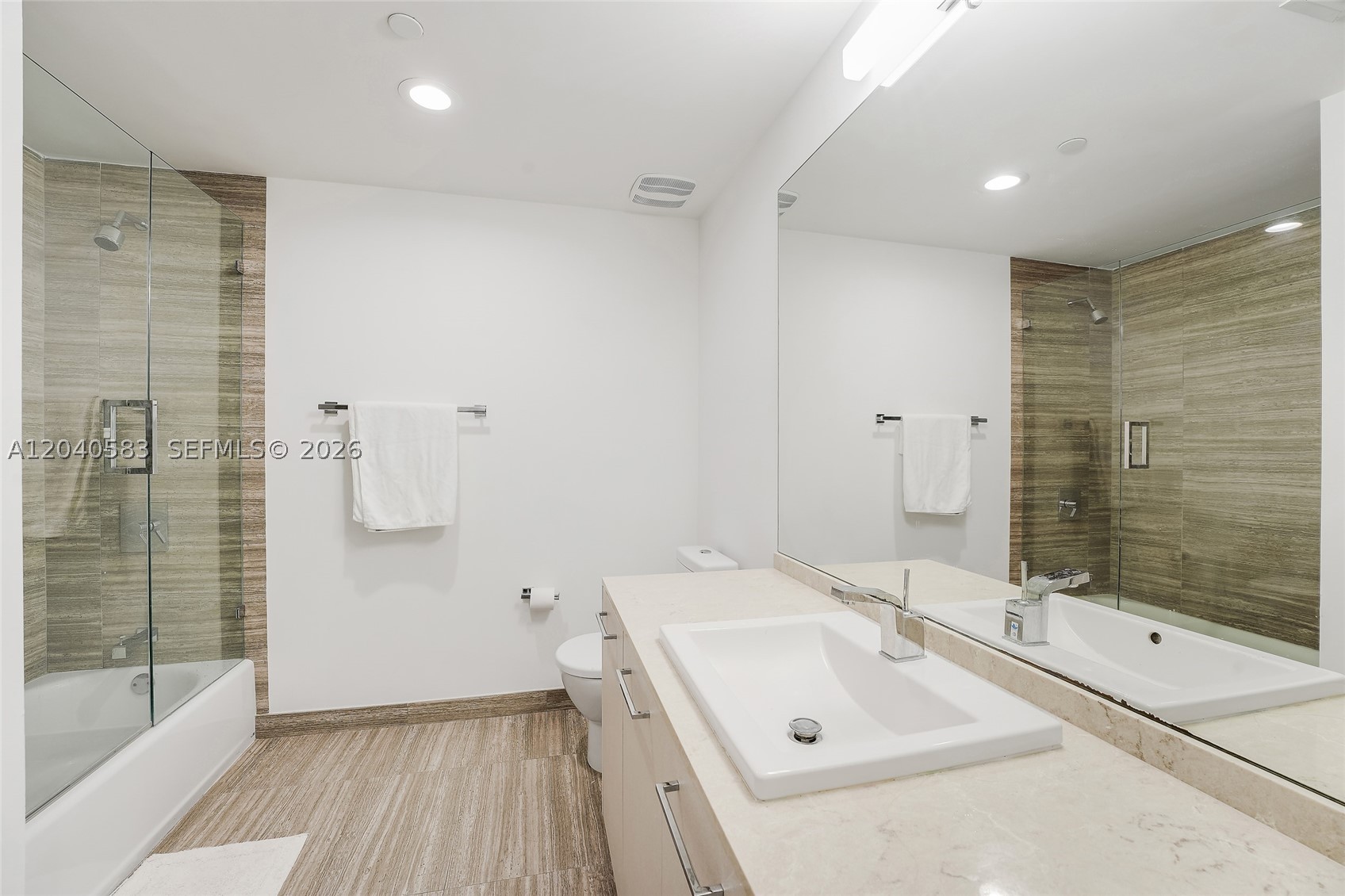 image 1010 Brickell8