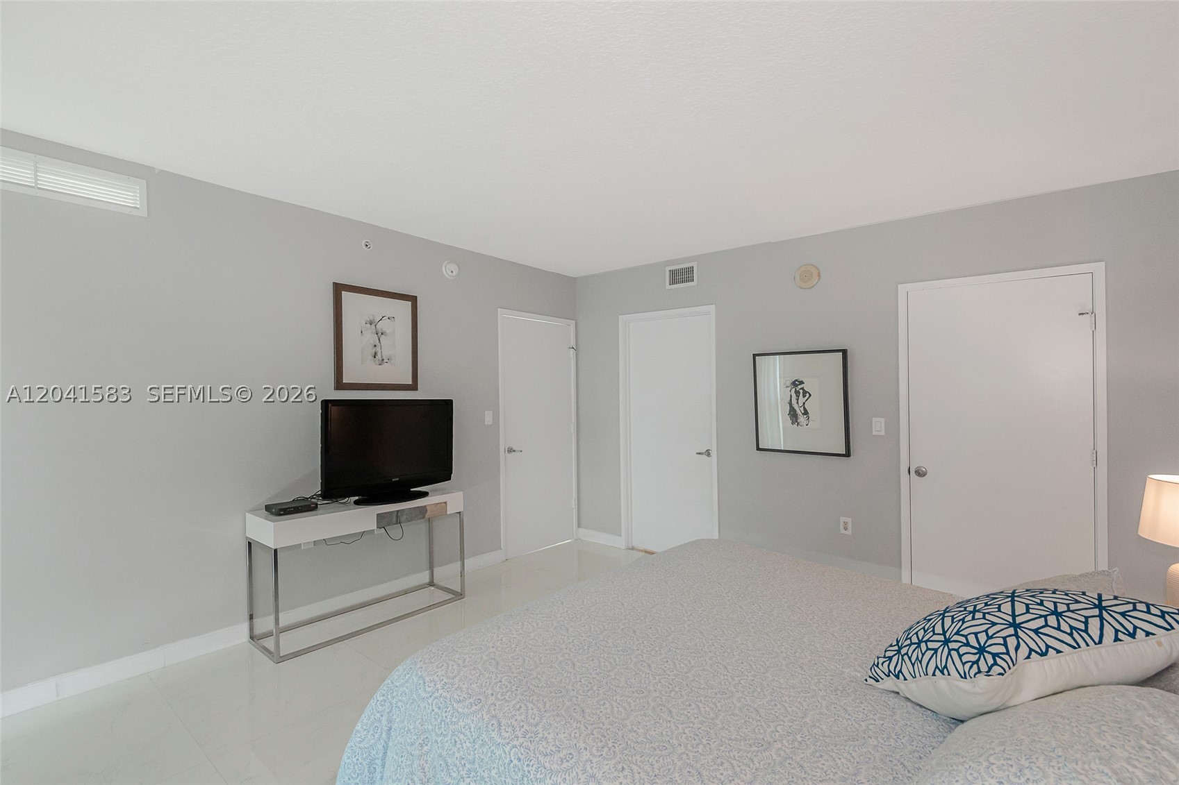200 Sunny Isles Blvd #2-1204 Sunny Isles Beach, FL 33160
