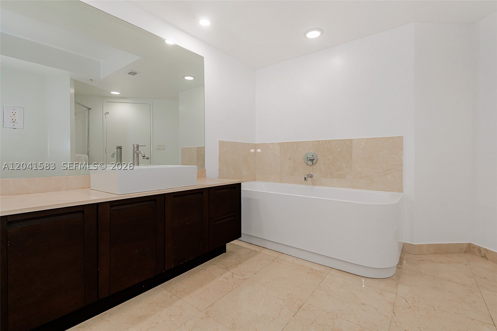 200 Sunny Isles Blvd #2-1204 Sunny Isles Beach, FL 33160