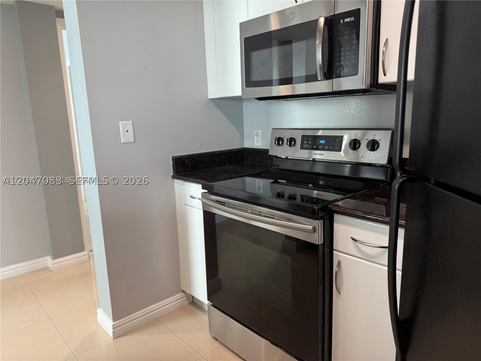 image The Waverly at Surfside21