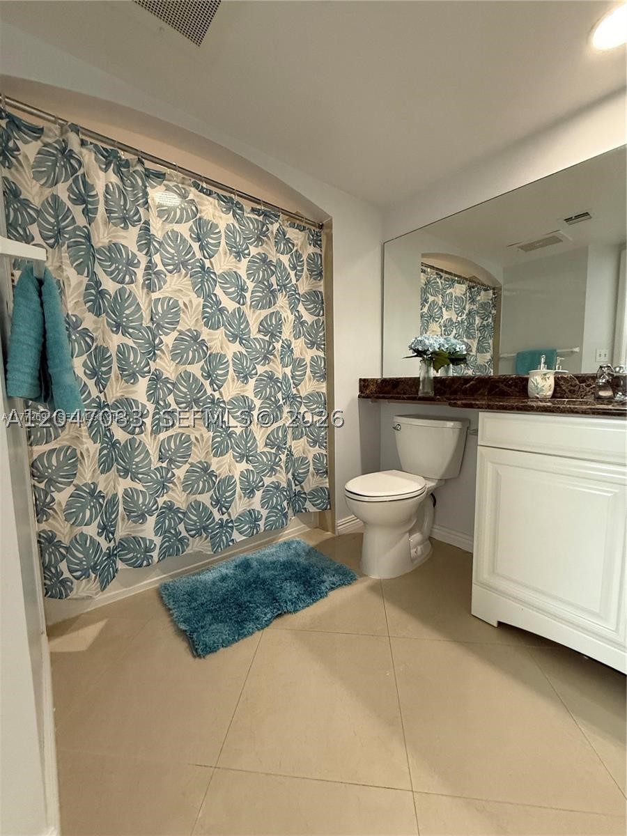 image The Waverly at Surfside8