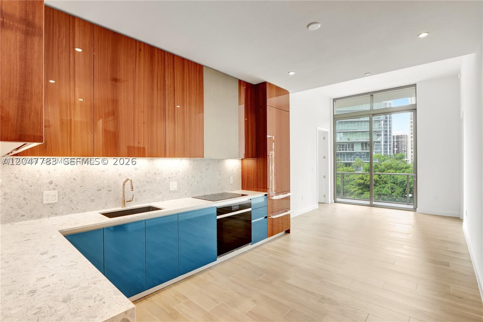 2655 S Bayshore Dr #403 Miami, FL 33133